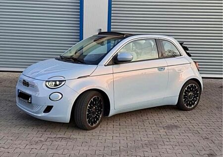 Fiat 500E "la Prima" Cabrio 42 kWh LaPrima - Garantie
