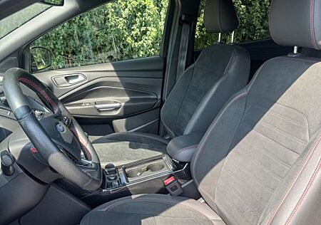 Ford Kuga 1,5 EcoBoost ST-Line X ST-Line X
