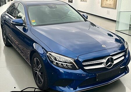 Mercedes-Benz C 180 Avantgard