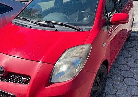 Toyota Yaris 1,8-l-Dual-VVT-i TS TS