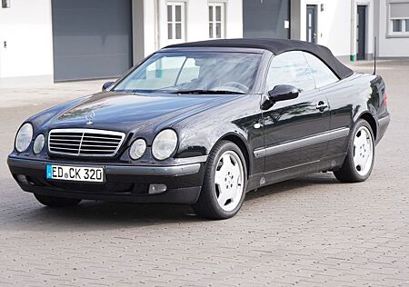 Mercedes-Benz CLK 320 ELEGANCE Cabrio