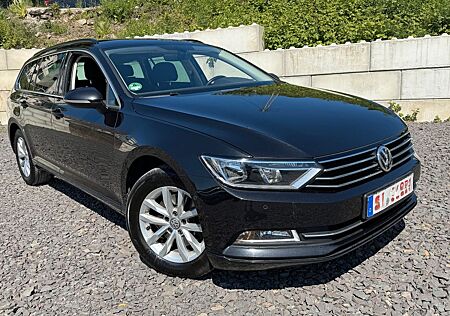 VW Passat Variant Volkswagen PASSAT TDI VARIANT COMFORTLINE KAMERA STANDHZ.