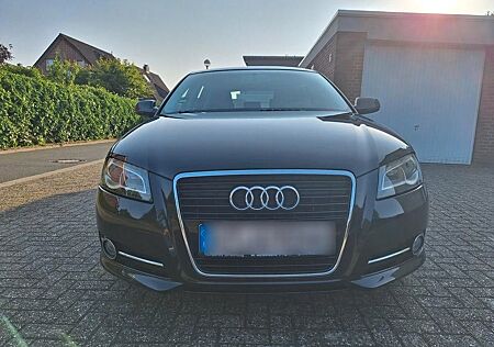 Audi A3 Sportback 1.2 TFSI Sportback | TÜV NEU