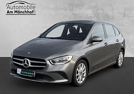 Mercedes-Benz B 180 Keyless Go, NAV, Tempomat, LED, StHzg