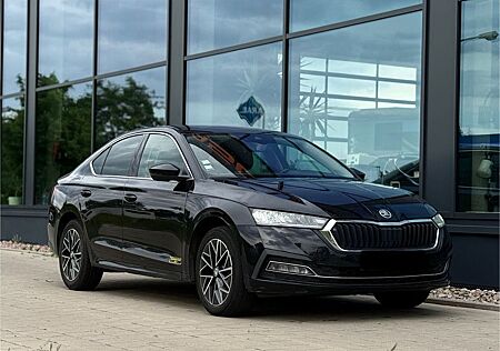 Skoda Octavia 2.0 TDI 110kW DSG STYLE Leder xénon navi