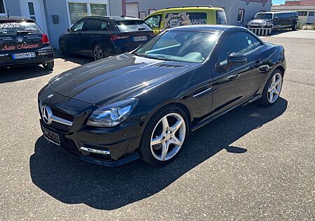 Mercedes-Benz SLK 200 AMG BlueEFFICIENCY*17700 KM*LEDER*NAVI*