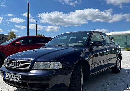 Audi A4 1.8 T tiptronic -
