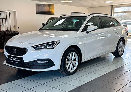 Seat Leon Sportstourer Style 2.0 TDI PANO/CAM/LED/APP