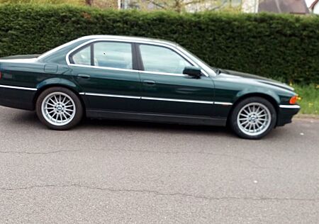 BMW 740i Automatic