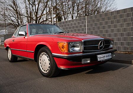 Mercedes-Benz SL 560 Rot/Dattel,Vollgarantie -- SL-W107.de