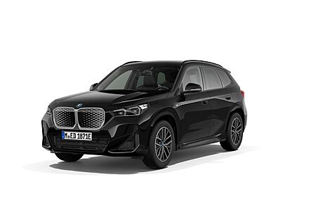 BMW iX1 xDrive30