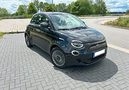 Fiat 500 500e Icon Lim. 42kWh, Ganzjahresreifen, LED, RFK