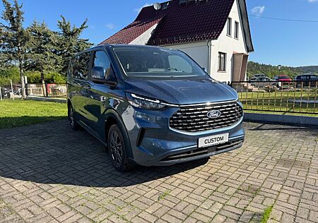 Ford Tourneo Custom L1 Titanium AHK LED RFK PDC