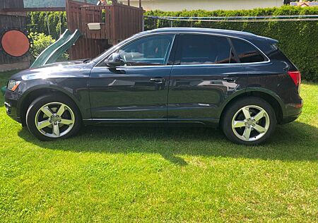 Audi Q5 2.0 TFSI tiptronic quattro Nachtblau