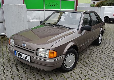 Ford Escort 1,4 CL H-Zulassung 08/26 Original Zustand