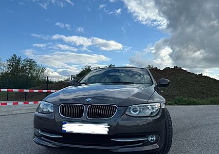 BMW 325i Cabrio -