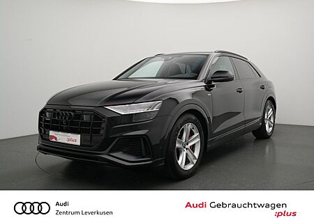 Audi Q8 S line OPTIKPAKET SCHWARZ PLUS SHZ CARPLAY