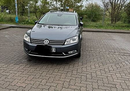 VW Passat Variant Volkswagen 2.0 TDI 125kW Highline BMT Va...
