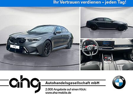 BMW M5 Limousine xDrive AHK Ultimate Package