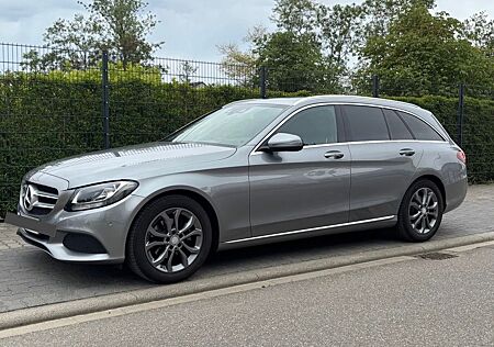 Mercedes-Benz C 180 C180 T-Modell Automatik AVANTGARDE