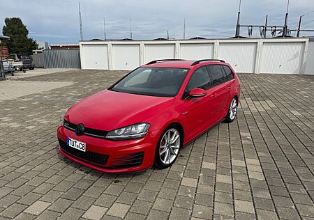 VW Golf Volkswagen 2.0 TDI DSG BMT GTD Variant GTD
