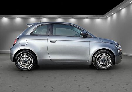 Fiat 500E /Icon Komfort PaketPark Paket/Kamera/wie neu