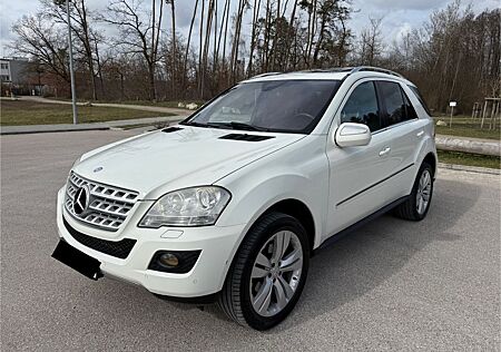 Mercedes-Benz ML 280 CDI 4MATIC SPORTPAKET (Facelift) AHK