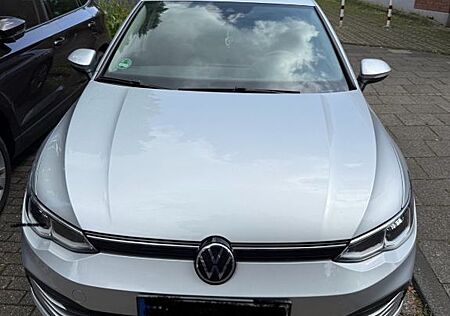 VW Golf Volkswagen 1.5 eTSI OPF 110kW DSG ACTIVE ACTIVE