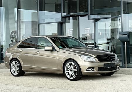 Mercedes-Benz C 300 4Matic Lim. Avantg.*Leder*Klimaut.*Sitzh.