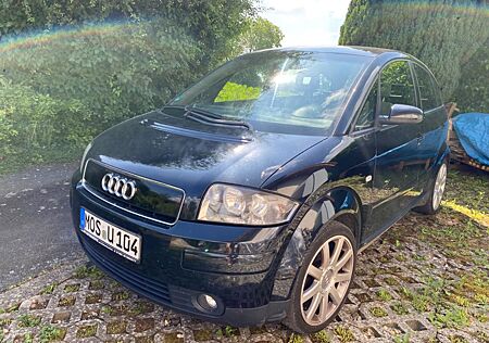 Audi A2 1.4 - TÜV Reifen Bremsen NEU /17 Zoll S-line