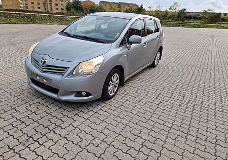 Toyota Verso Executive PANORAMIC ROOF, READY EXPORT