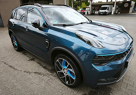 Lynk&Co 01 1.5 192KW PHEV DCT, Navi, Panoramadach