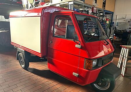 Piaggio APE TM 703 Benzin erst 780km Lenkrad Kasten