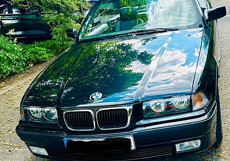BMW 318i Cabrio Top gepflegt HU 06/27