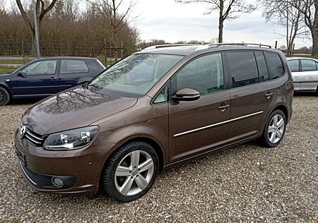 VW Touran Volkswagen 1.4 TSI DSG Highline "108800 km*7 Sitze"