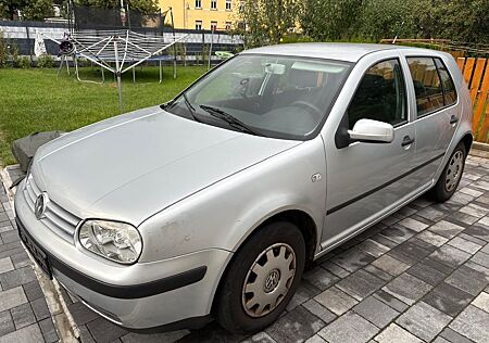 VW Golf Volkswagen 1.9SDI Basis Basis