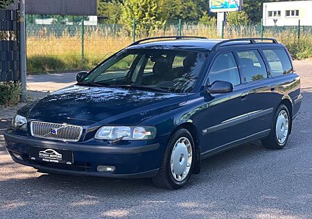 Volvo V70 2.4 D5/Partikelfilter/Klima/AHK/8.Fach