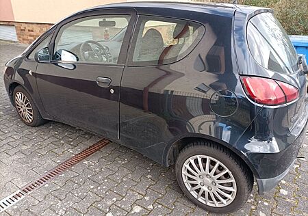 Mitsubishi Colt 1.1 -