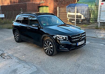 Mercedes-Benz GLB 220 d 4MATIC DCT -