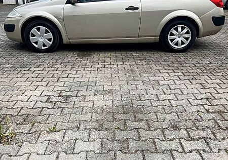 Renault Megane Cabriolet 1.6 Benzin Automatisch getrieb