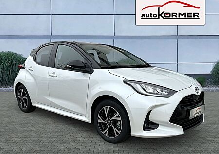 Toyota Yaris Hybrid 116 Black&White Comfort-Pak.,Kamera