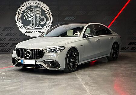 Mercedes-Benz S 63 AMG Mercedes-AMG S 63 E Performance L M...