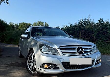 Mercedes-Benz C 180 CDI T AVANTGARDE