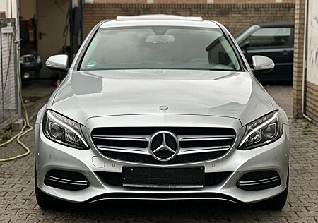 Mercedes-Benz C 220 d 4MATIC Autom. -
