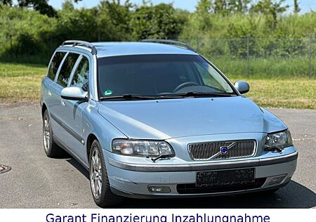 Volvo V70 Kombi 2.4 T / 2.5 T voll Ausstattung LPG Gas