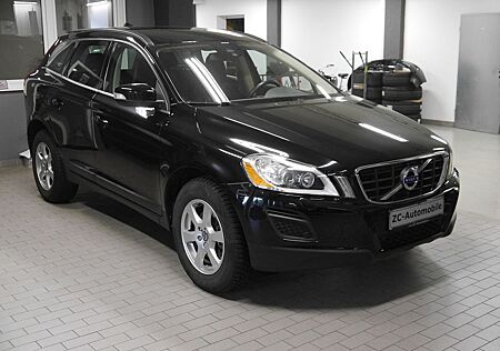 Volvo XC 60 XC60 Momentum 2WD - Nav - SHZ - PDC - AHK
