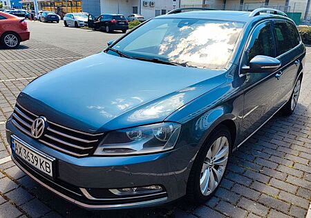 VW Passat Variant Volkswagen 2.0TDI DSG Highline PANO/CAM/ALCA