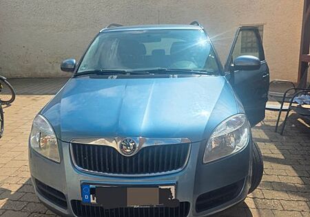Skoda Fabia Combi 1.6 Ambiente Ambiente