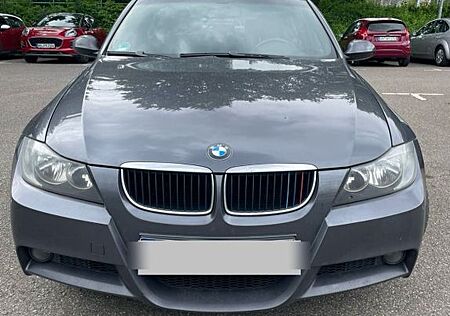 BMW 318i - M Packet Alcantara TÜV 04/27