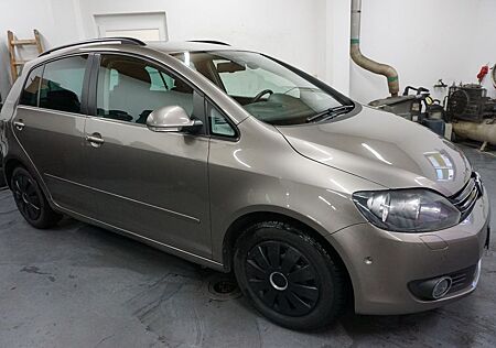 VW Golf Volkswagen Plus Team 1.6 TDI,Tempomat,Sitzheizung,Pdc!